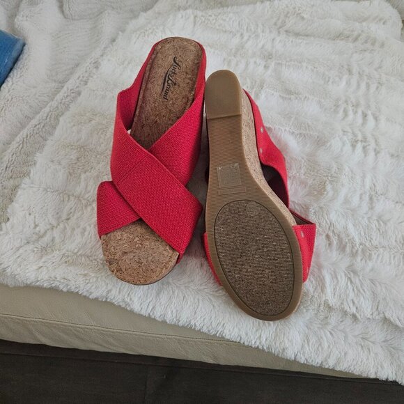 Shoes - Picture 1 of 3